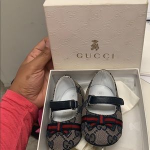 Gucci baby shoes